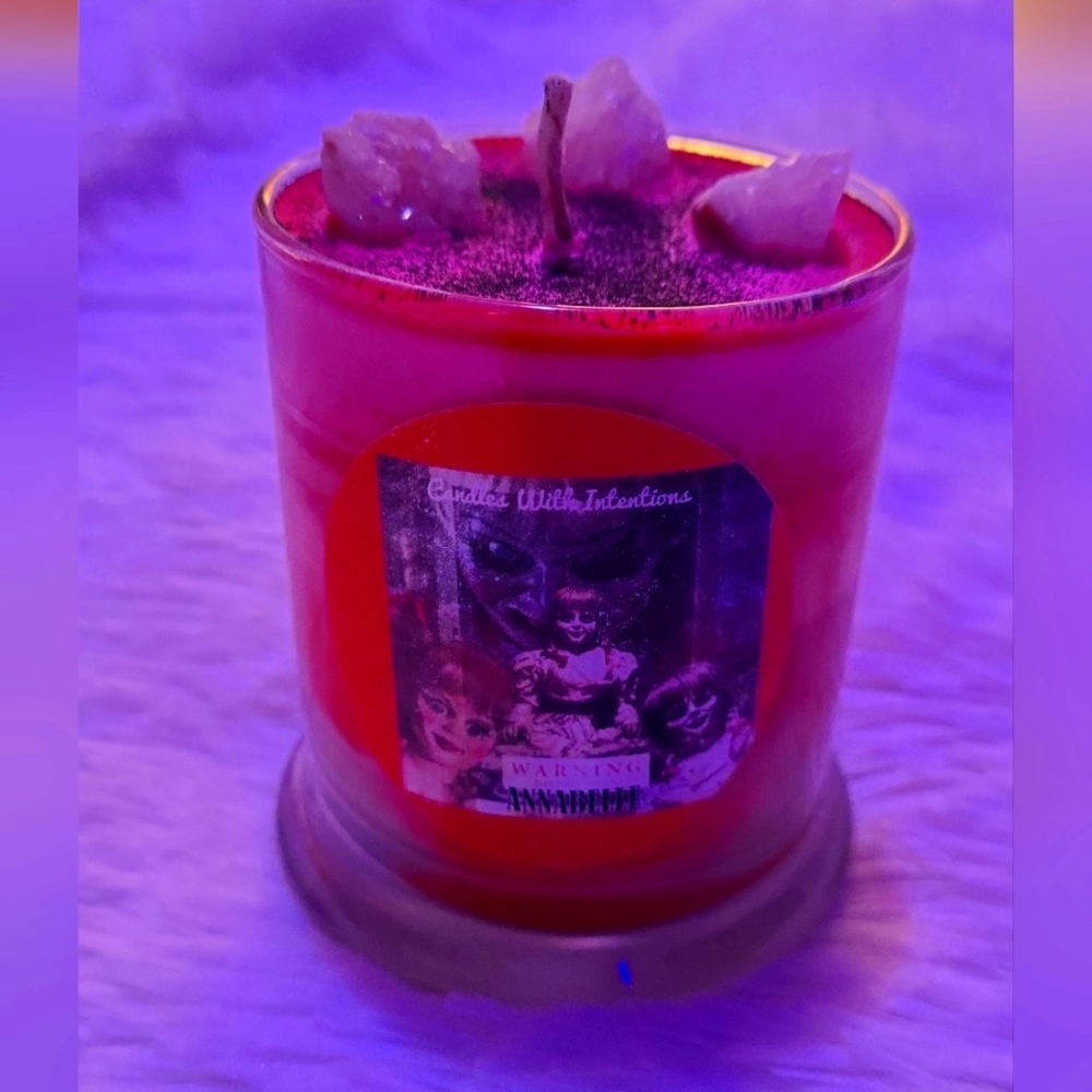 Annabelle candle